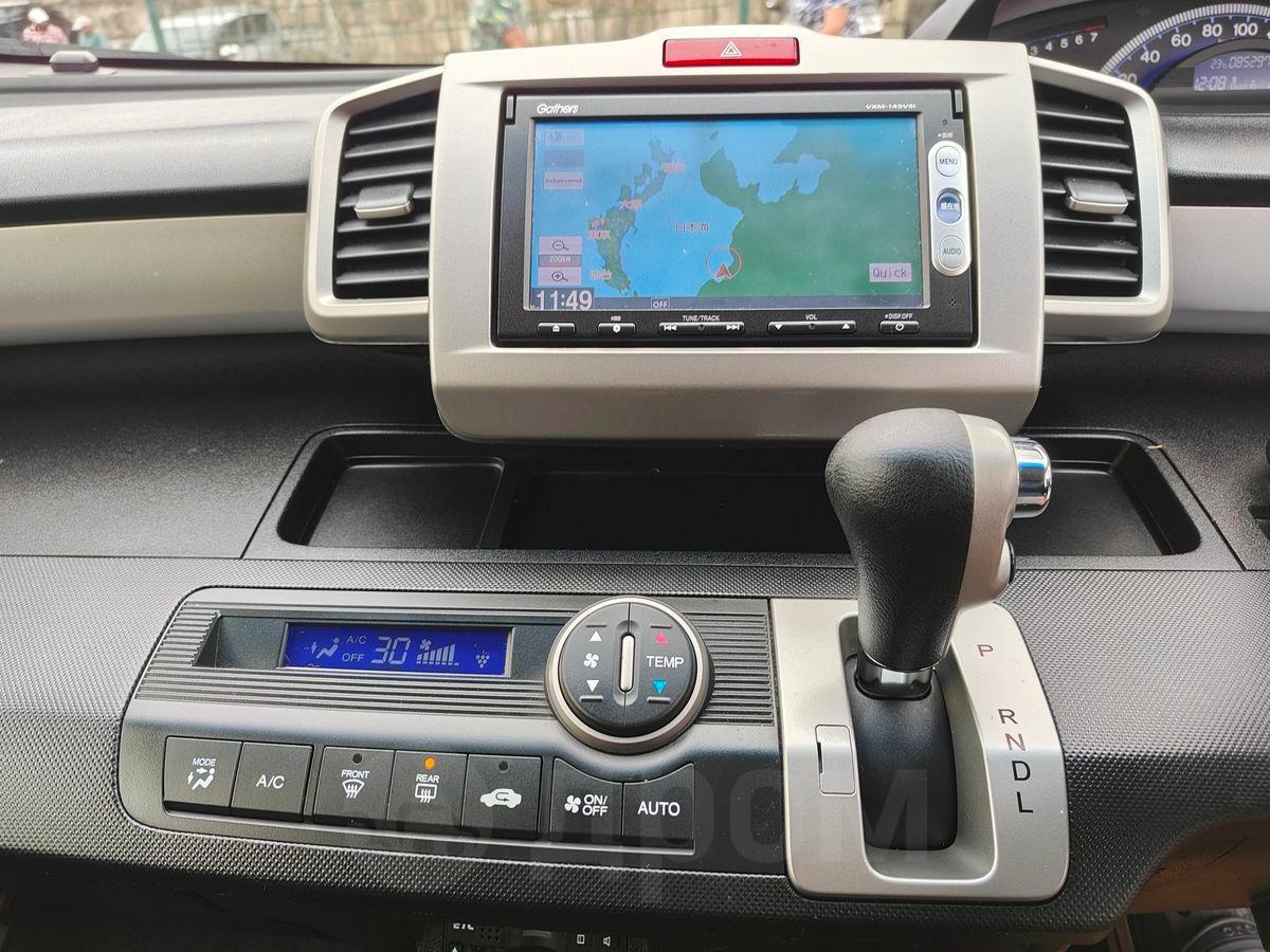 Honda Freed, 2014, 1.5л — изображение 5
